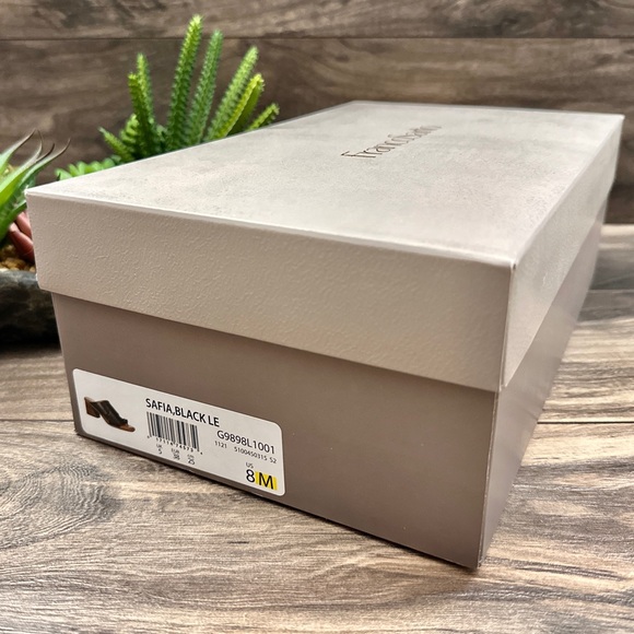 NIB Franco Sarto Safia Black Leather Toe Post Bock Heel Slide Sandal 8M 38 - Picture 11 of 14